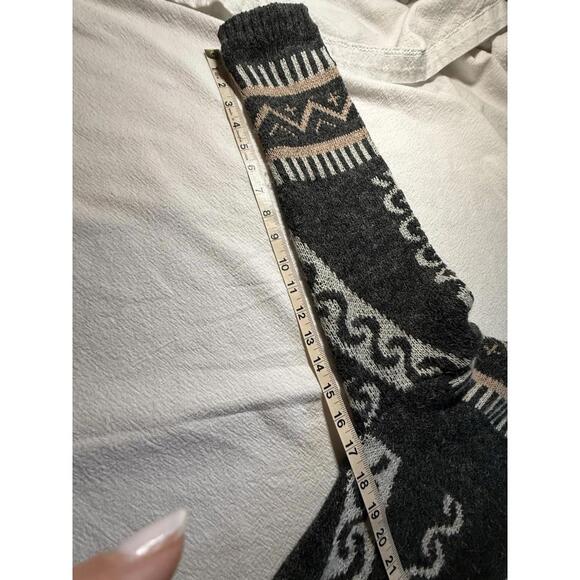Oceanus Hooded Long Cardigan Aztec Design Black & Cream Western Vibe Size Small - Picture 8 of 9